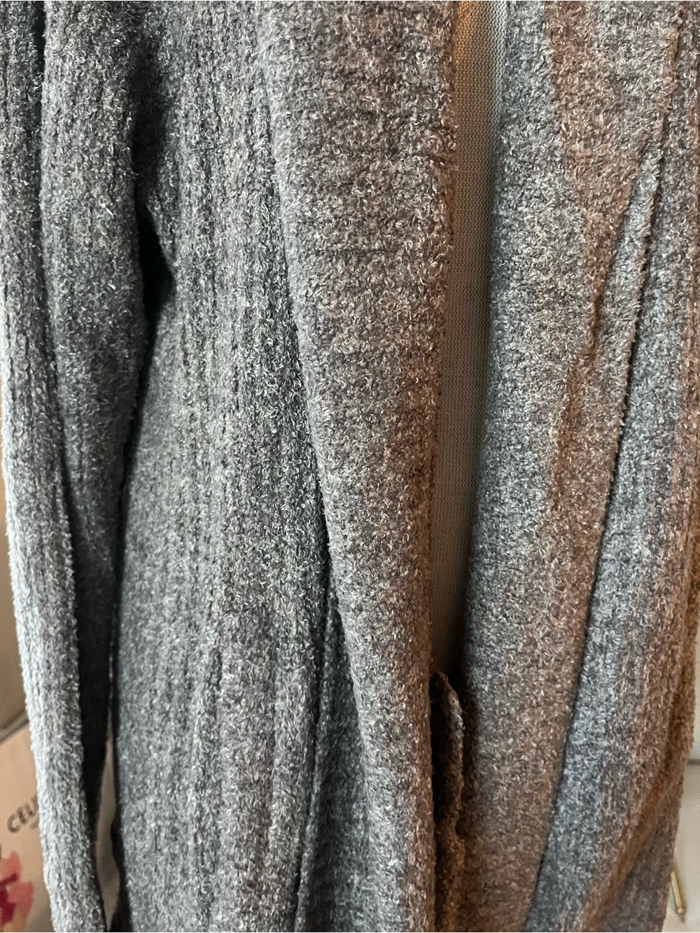 BAREFOOT DREAMS ( Luxury Brand ) Cozy Cardi NWT 🐚🐚🐚🐚 - Picture 5 of 9